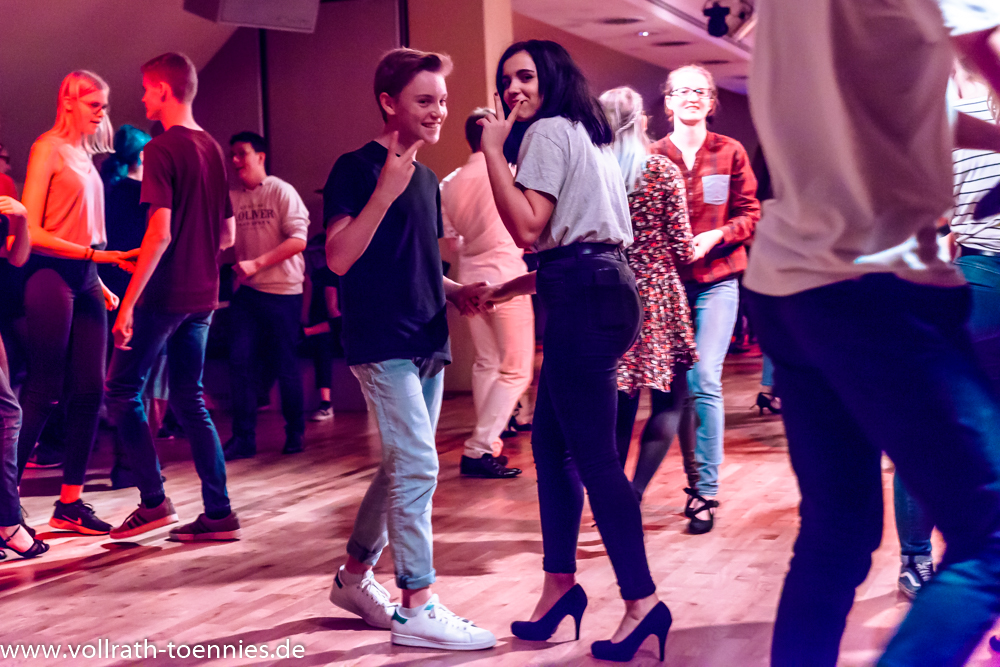 2019 11 09 Tanzparty Jugend 0006